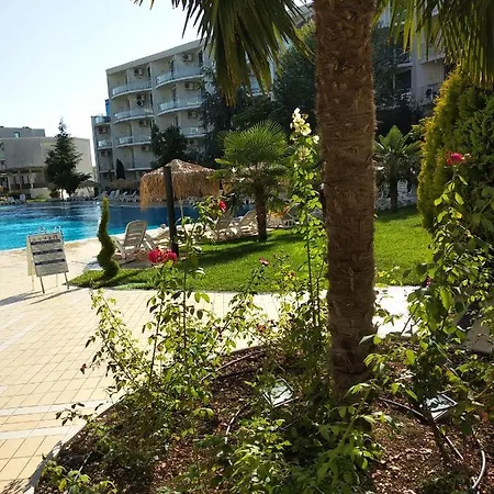 Sunny Relax & *