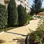 Апартаменты Sunny Relax &