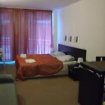 Sunny Relax & Апартаменты